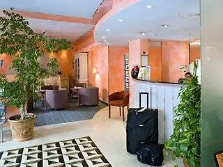 Отель Western Astoria 3*