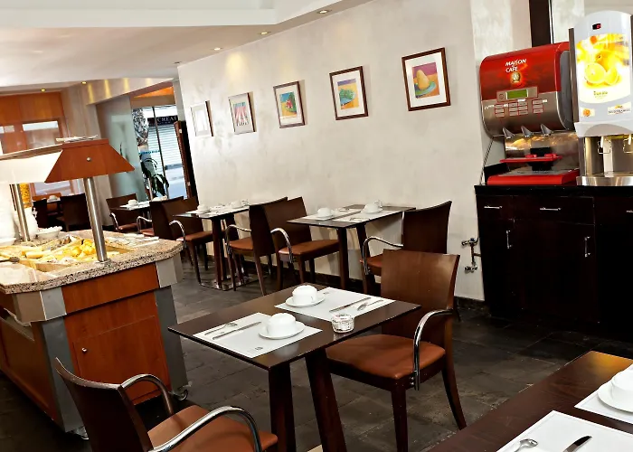 Отель Western Astoria