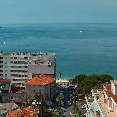 Western Astoria Отель 3*