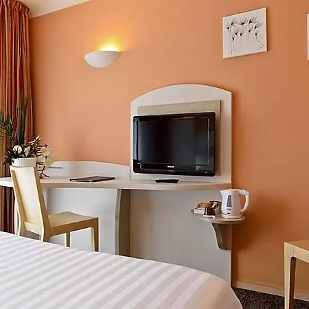 Hotel Western Astoria 3*