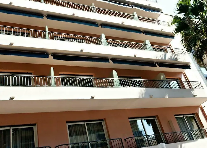 Hotel Western Astoria 3*